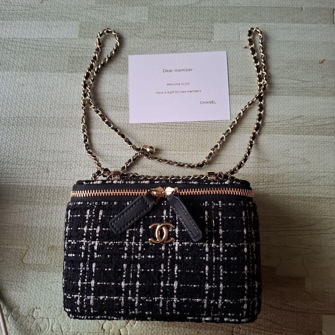 CHANEL ツイードチェックバッグ