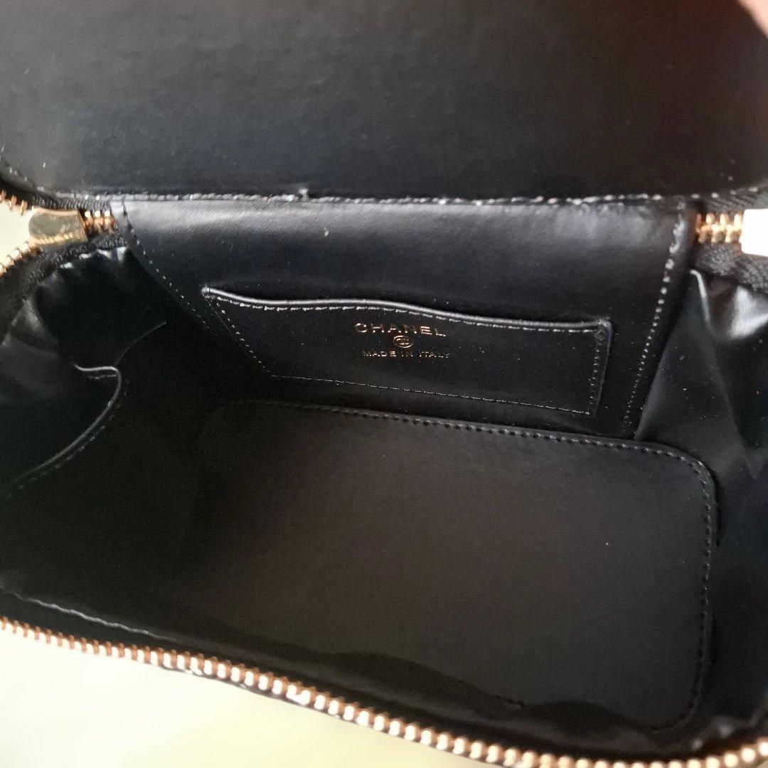 CHANEL ツイードチェックバッグ