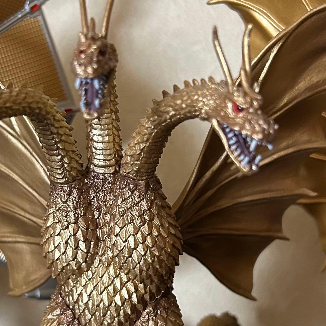 【処分価格‼️】東宝怪獣コレクション/キングギドラ3種類セット