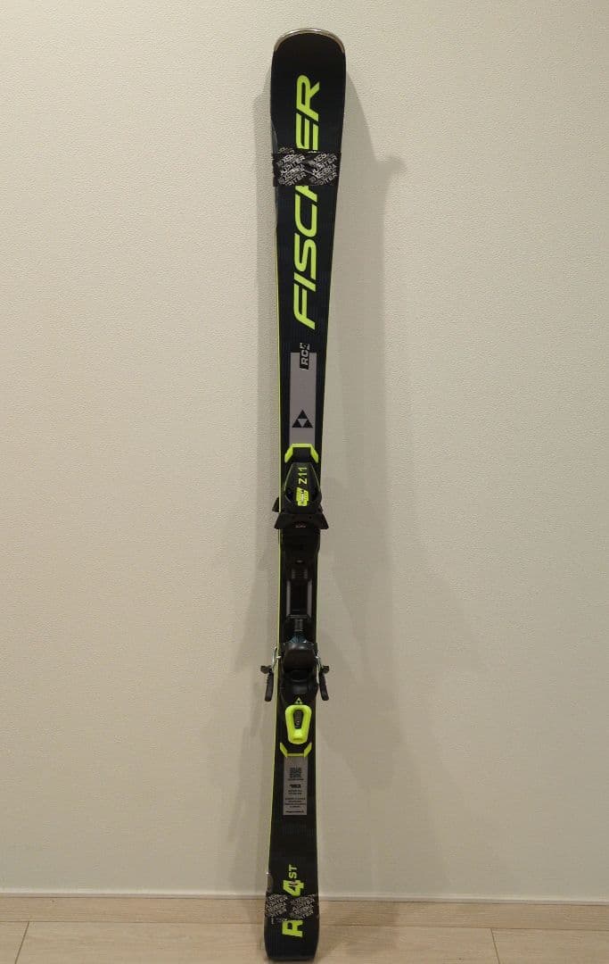 Fischer RC4 ST 25-26モデル
