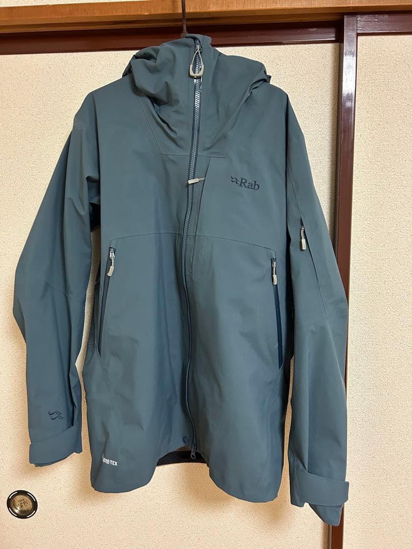 Rab ラブ M's Khroma Diffuse GTX Jacket