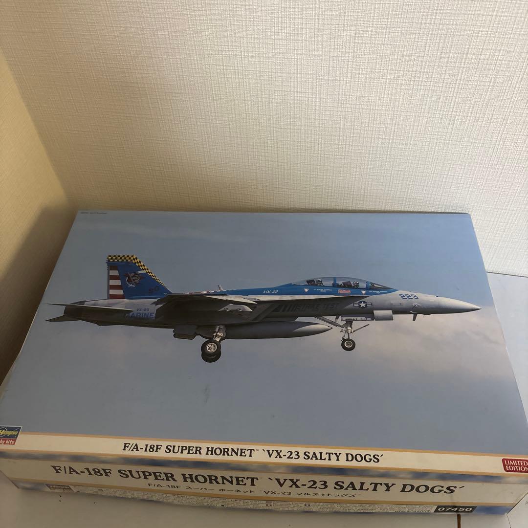 ハセガワ1/48 アメリカ海軍 F/A-18F スーパーホーネット VX-23