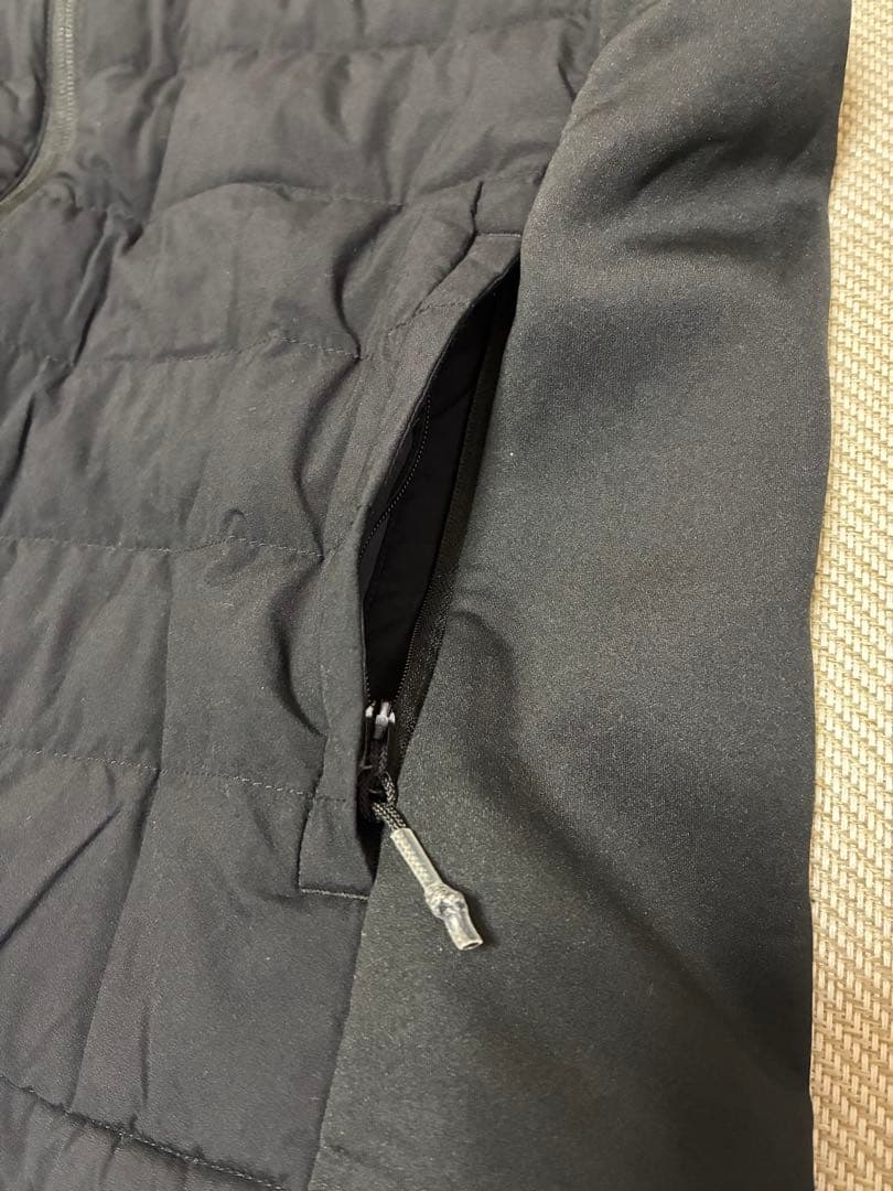 美品新品同様BEAMS GOLF オレンジレーベル　フード付中綿ダウンジャケット