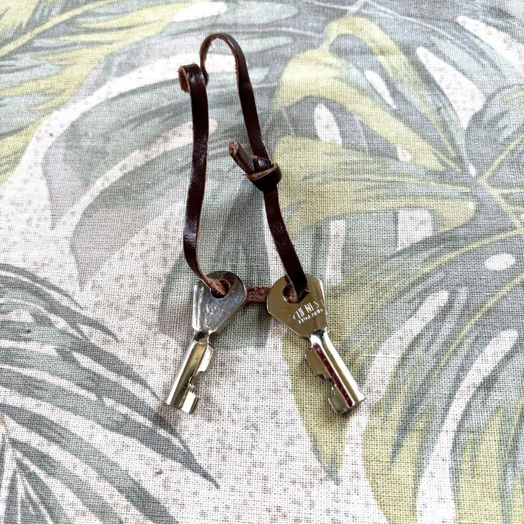 グローブトロッター【長期愛用品】サファリ　30〜33インチ　オレンジ　お買い得品