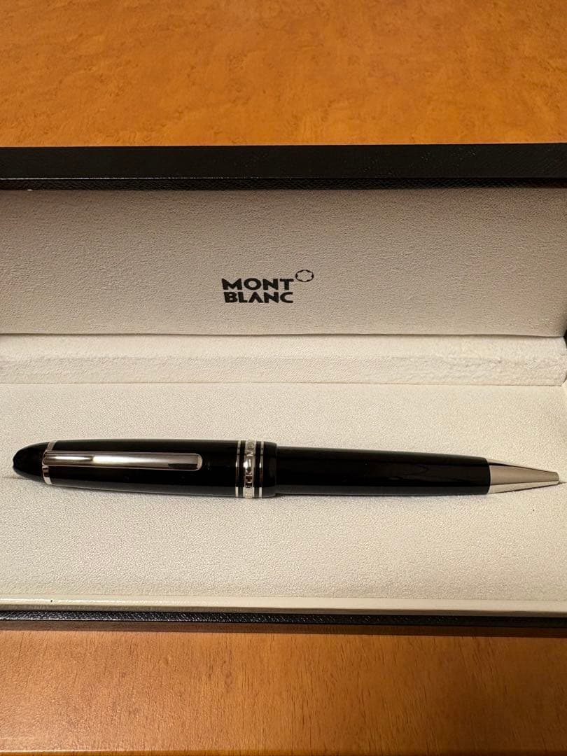 【未使用品】モンブラン マイスターシュテュック プラチナ 持ち運び用純正ケース付