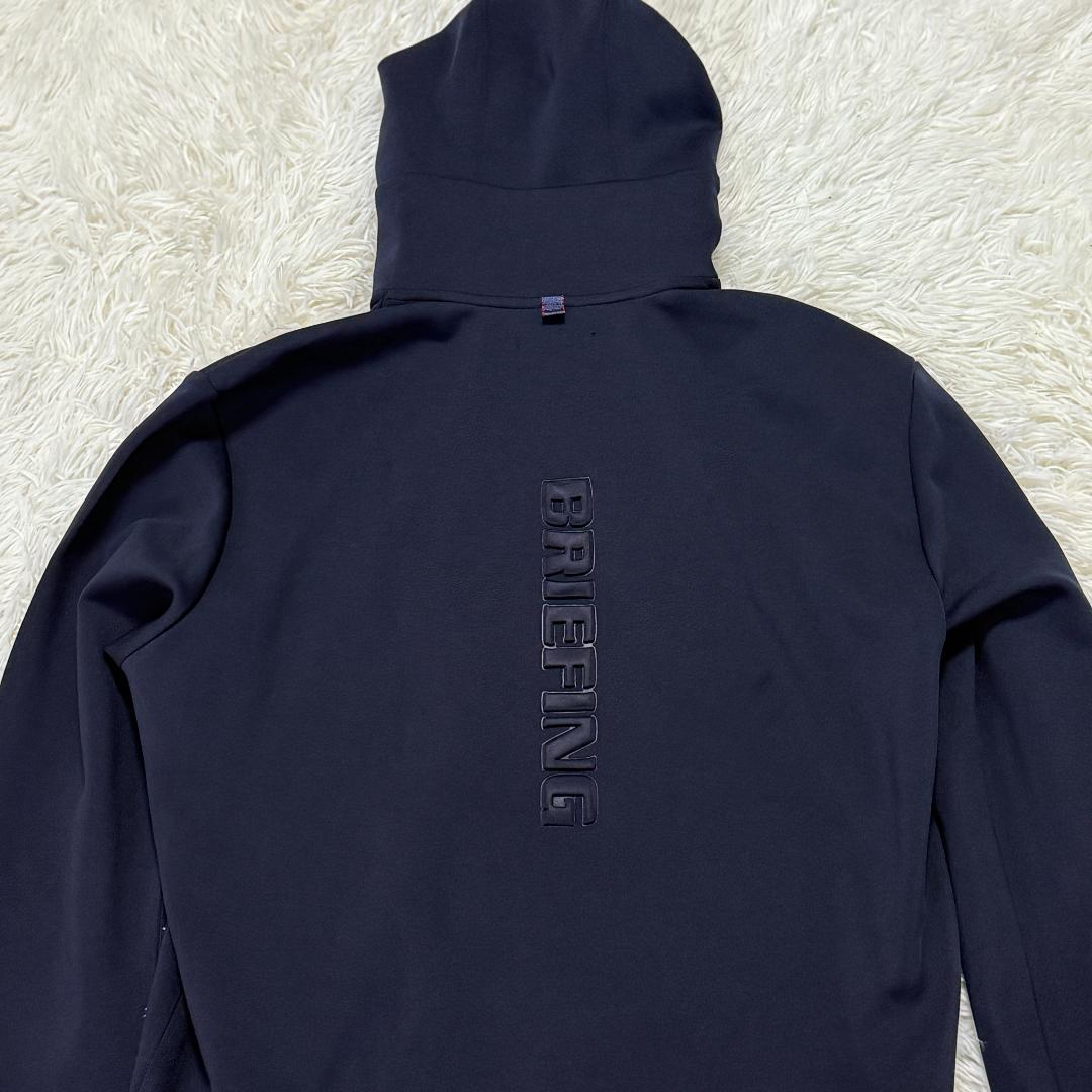 BRIEFING ブリーフィング 紺でバックに3Dロゴが付いたパーカー XL
