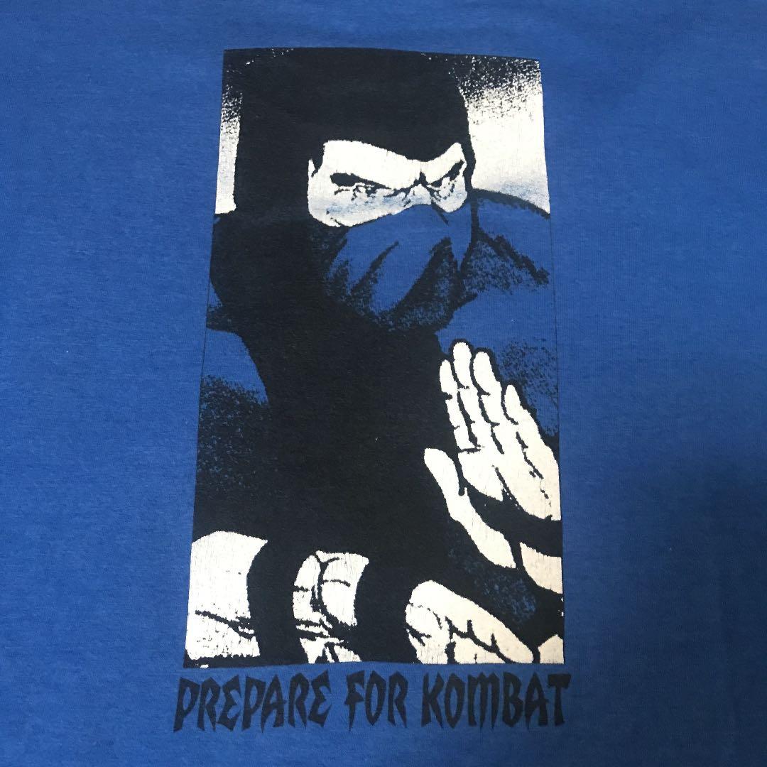 E-TOWN CONCRETE Tシャツ