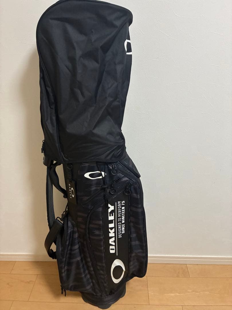 く*ん様 【極美品】OAKLEY 9.5型　キャディバック