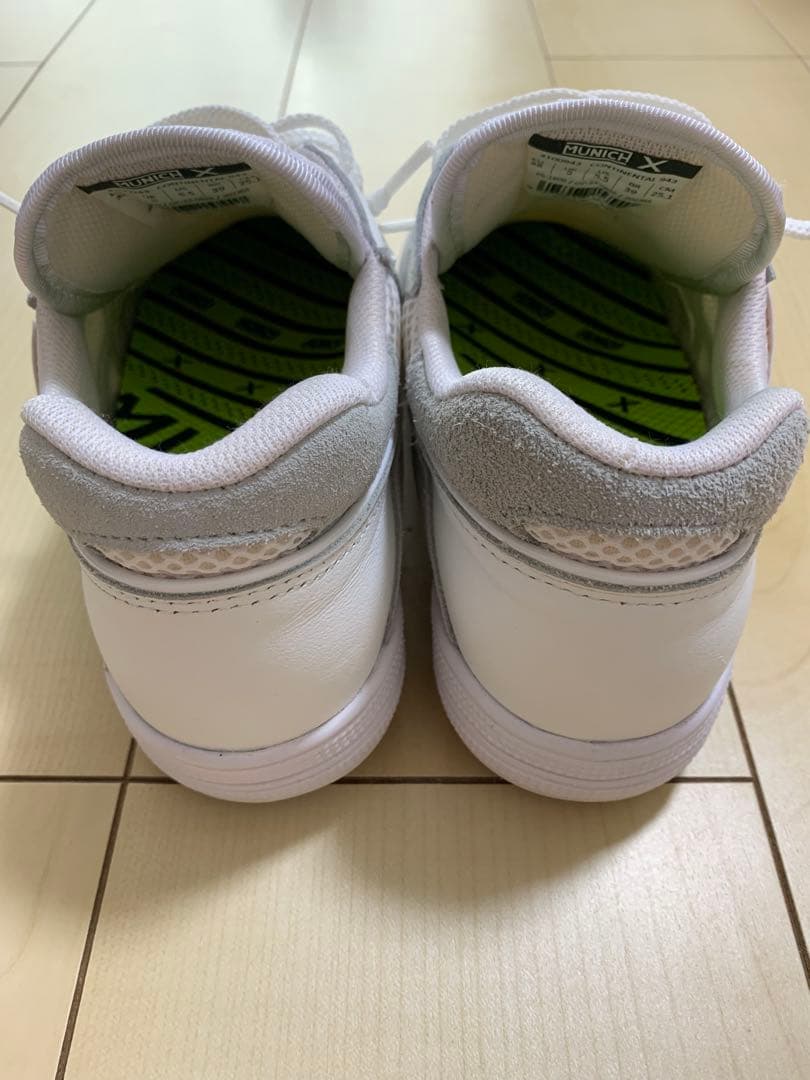 【値下げ】MUNICH CONTINENTAL フットサルシューズ