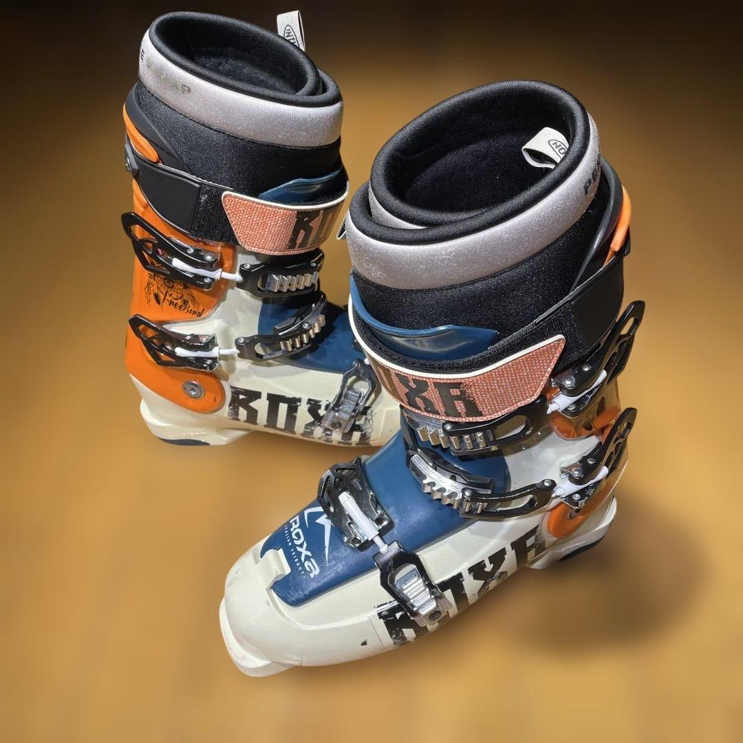 名機ROXAロクサFREEBIRD8 27.0-27.5cm 初中級向け