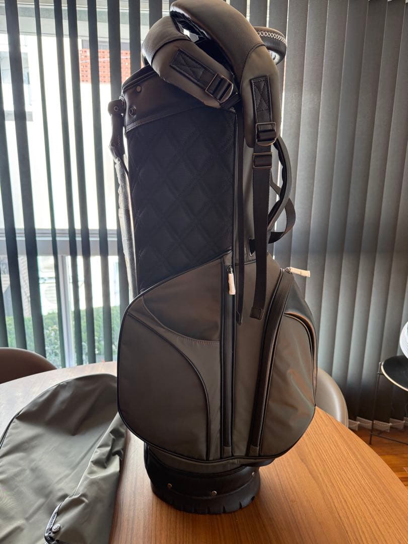 【希少】【未使用】BENTLEY ゴルフバッグ・キャディバッグ