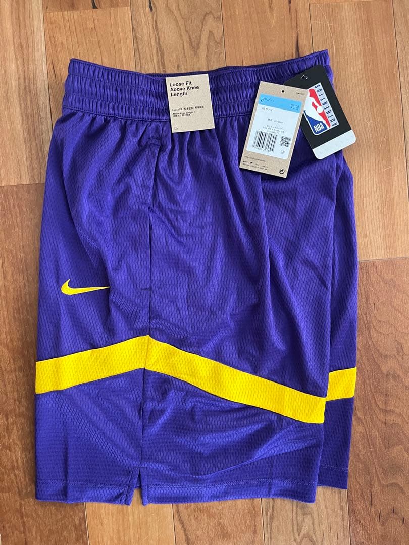 Nike Lakers 23 ユニフォーム