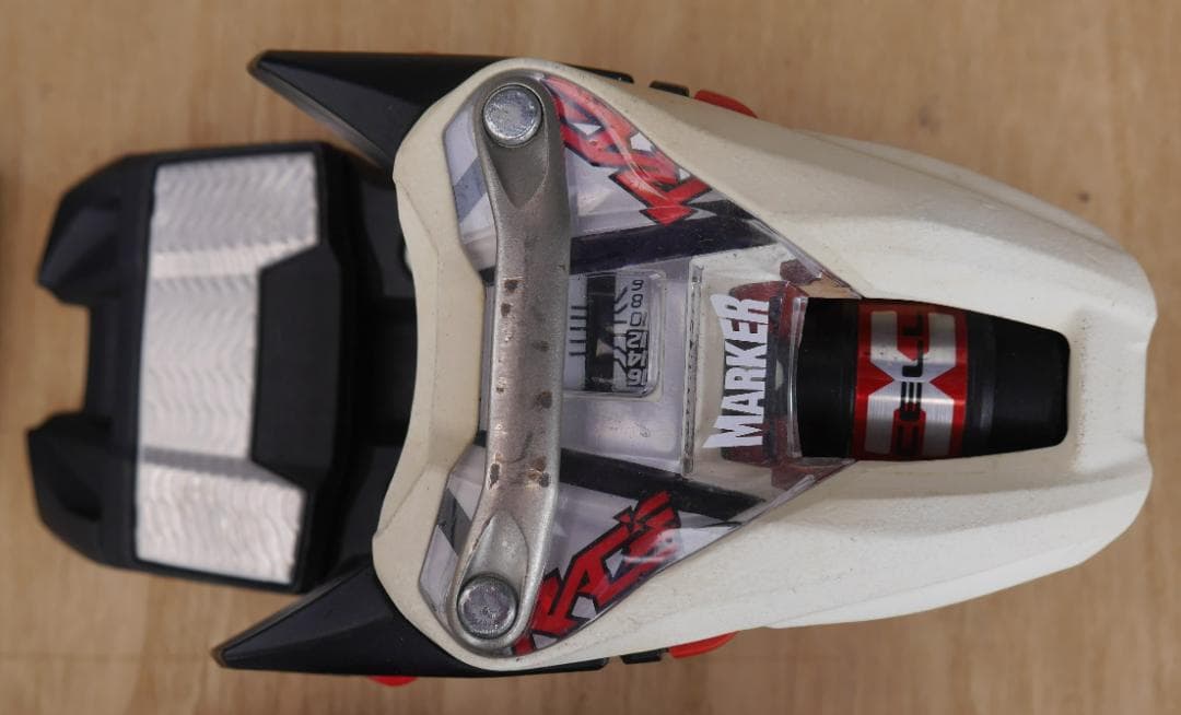 マーカースキービンディング　エクセル16（中古）