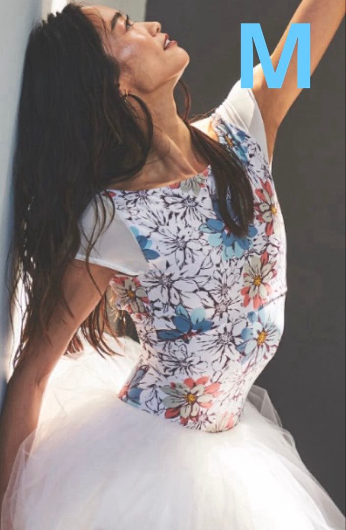 stina type P花柄 半袖レオタード Mサイズ