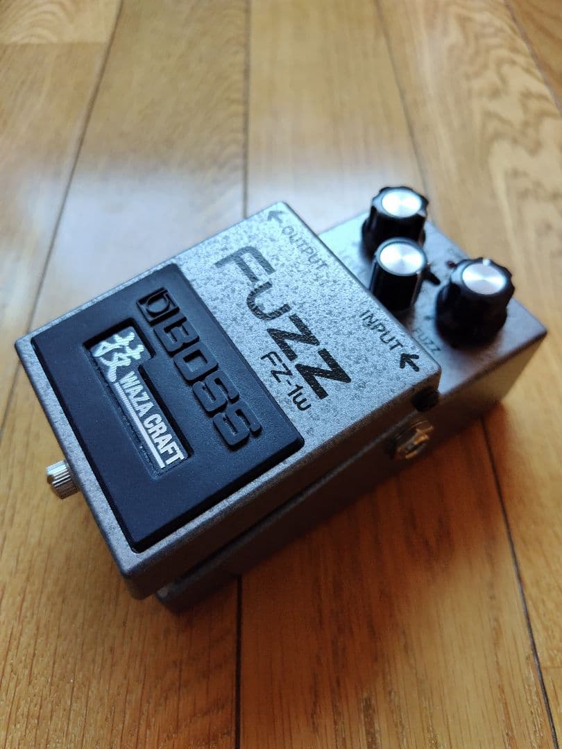 美品 BOSS FZ-1W FUZZ ファズ 技クラフト 日本製 エフェクター