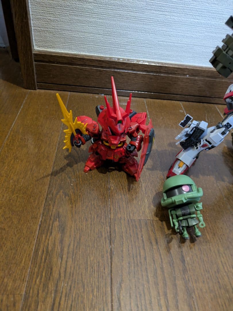 プラモデル ガンダム　ガンプラ 　ジャンク　武器　完成品　まとめ売り