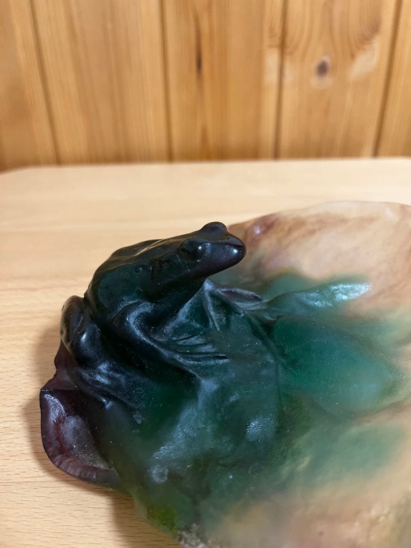 ドーム・ナンシー　ガラス　カエル