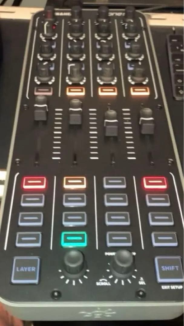 Allen & Heath Xone:K3 DJコントローラー