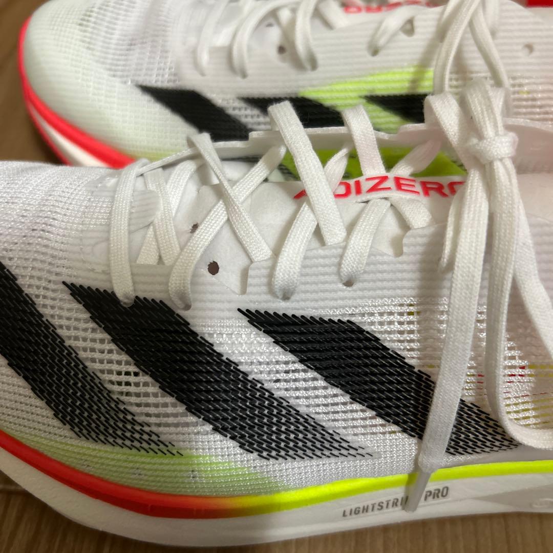 アディゼロタクミセン10 25.5cm 値下げ交渉可能です！