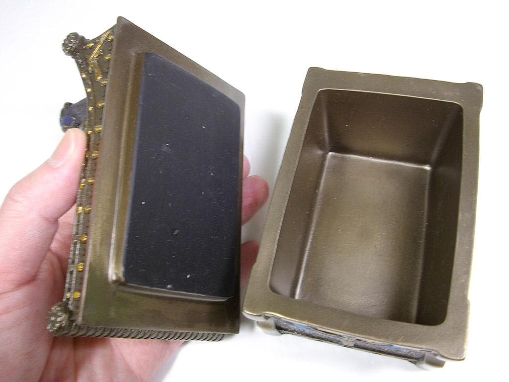 ヴェロネーゼ Veronese フィギュア 王棺に横たわるクレオパトラ