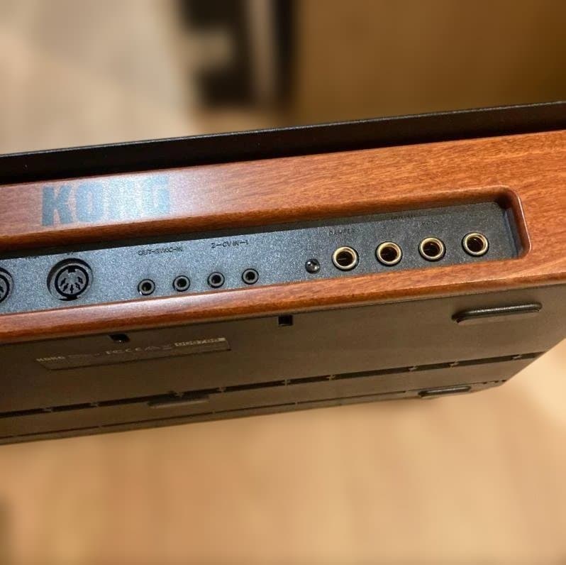 【美品】KORG minilogue xd 37鍵 シンセサイザー