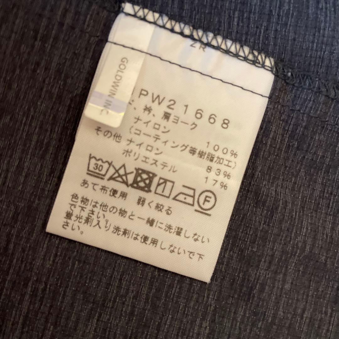 THE NORTH FACE フード付きウィンドブレーカー