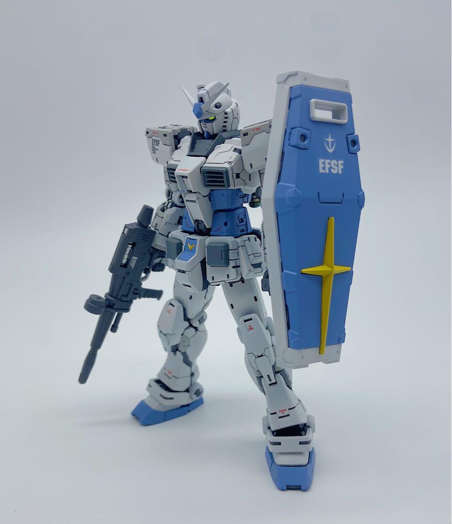 RG RX-78-2ガンダムVer.2.0 【G-3カラー】 全塗装　完成品