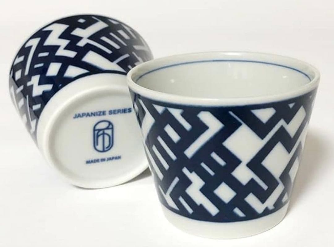 レア品‼️新品未使用品‼️布袋寅泰　　　美濃焼　G柄蕎麦猪口　2点セット