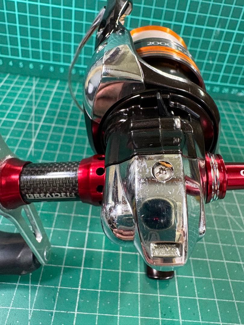 シマノ　13ソアレBB 2000HGS ダブルハンドル　リールスタンドた付き