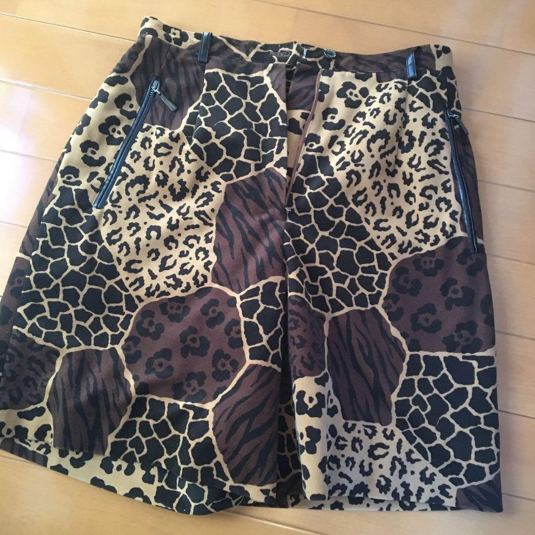 ハーフパンツ　アダバット