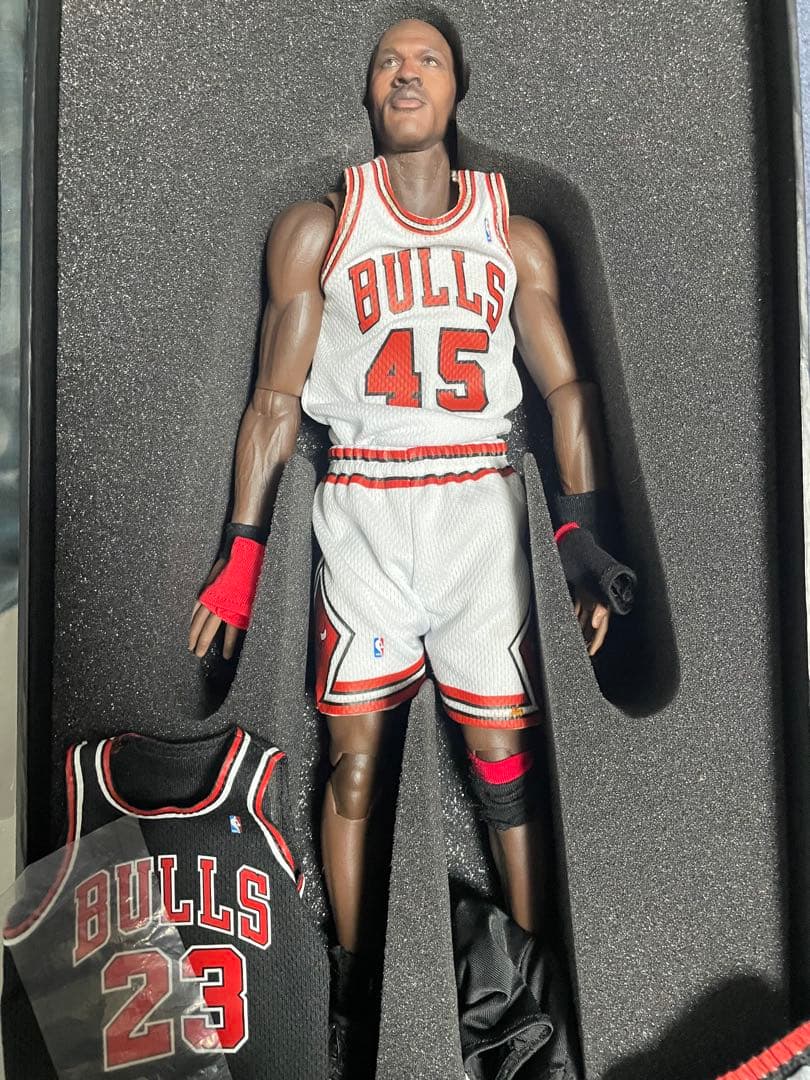 y*y様 エンターベイ マイケル・ジョーダン