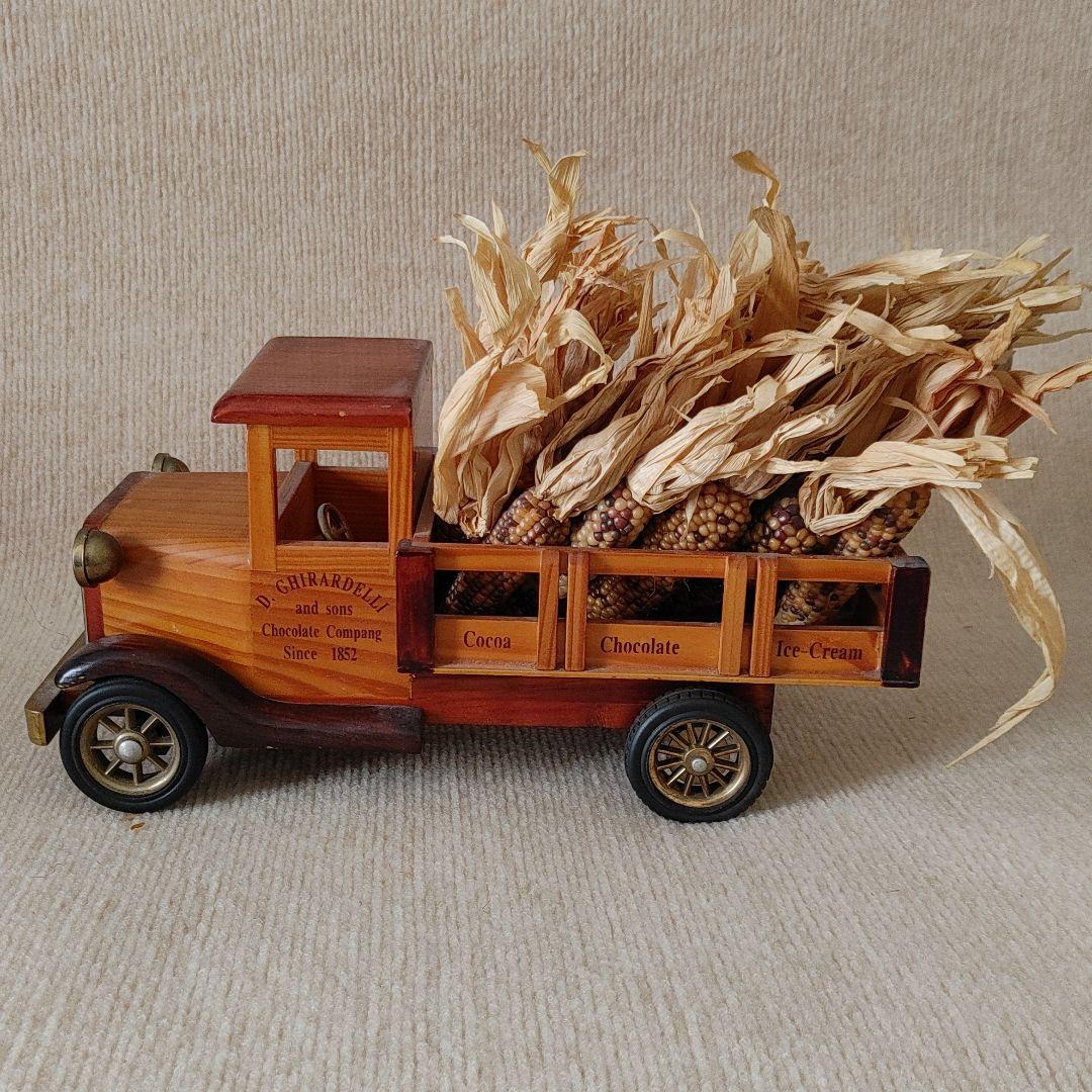 GHIRARDELLI ギラデリ サンフランシスコ　チョコレートトラック　USA