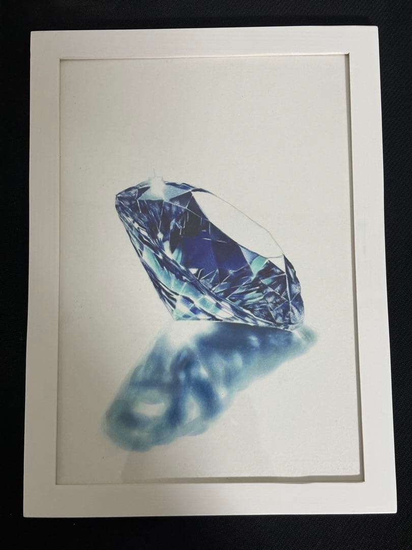 色鉛筆画 青色宝石の鉛筆画 A4サイズ フレーム付き(値段交渉歓迎)
