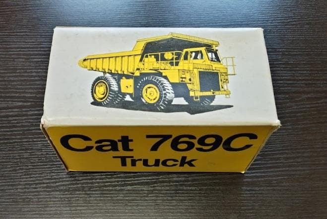 レア 西ドイツ製 Cat CATERPILLAR 769C Truck トラック