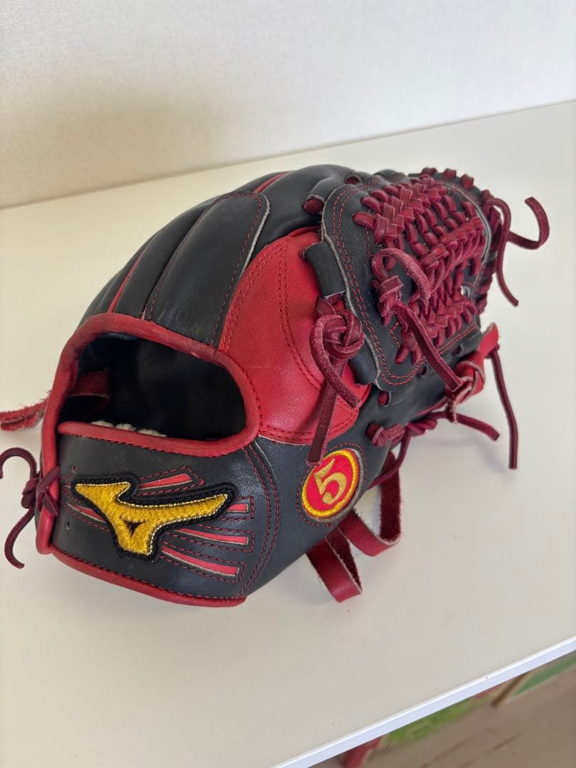 ミズノプロ オーダー 軟式グローブ 右投げ 黒/赤