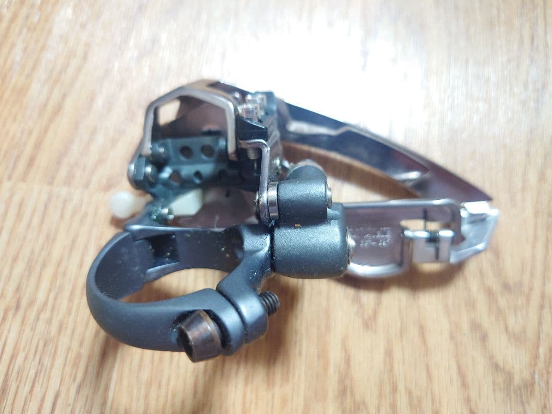 SHIMANO シマノ XTR FD−M950 フロントディレイラー 未使用品