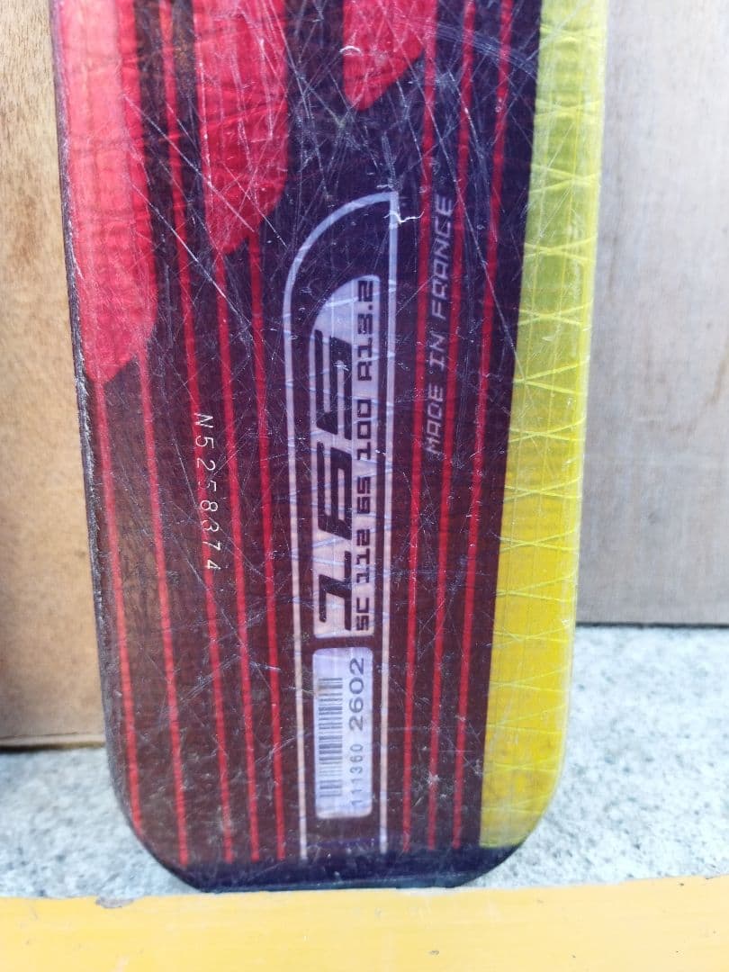 サロモン　SALOMON　EQUIPE 3V スキー板 レッド/イエロー