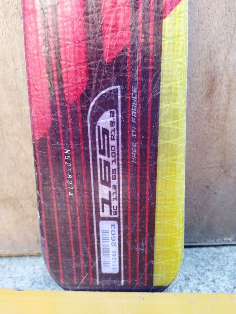 サロモン　SALOMON　EQUIPE 3V スキー板 レッド/イエロー