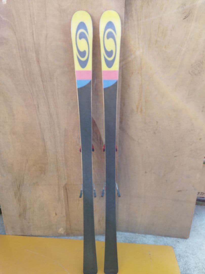 サロモン　SALOMON　EQUIPE 3V スキー板 レッド/イエロー