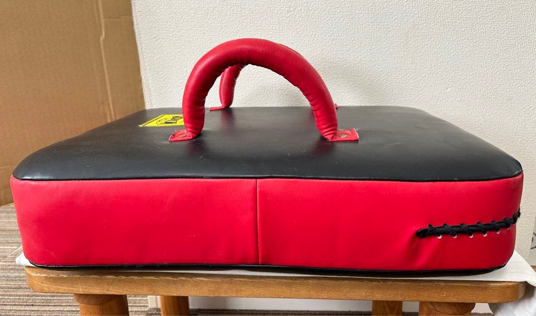 WINDY LKP キックミット　キックボクシング　ムエタイ　格闘技