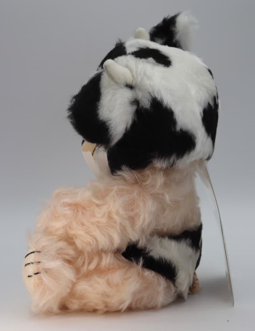 チーキー・カウ2009年度干支 牛耳の被り物 日本限定 MERRYTHOUGHT