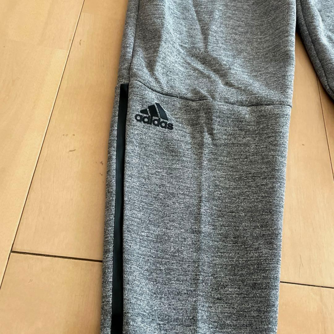 新品！アディダス メンズ Z.N.E. パンツ ジョガーパンツ テックパンツ