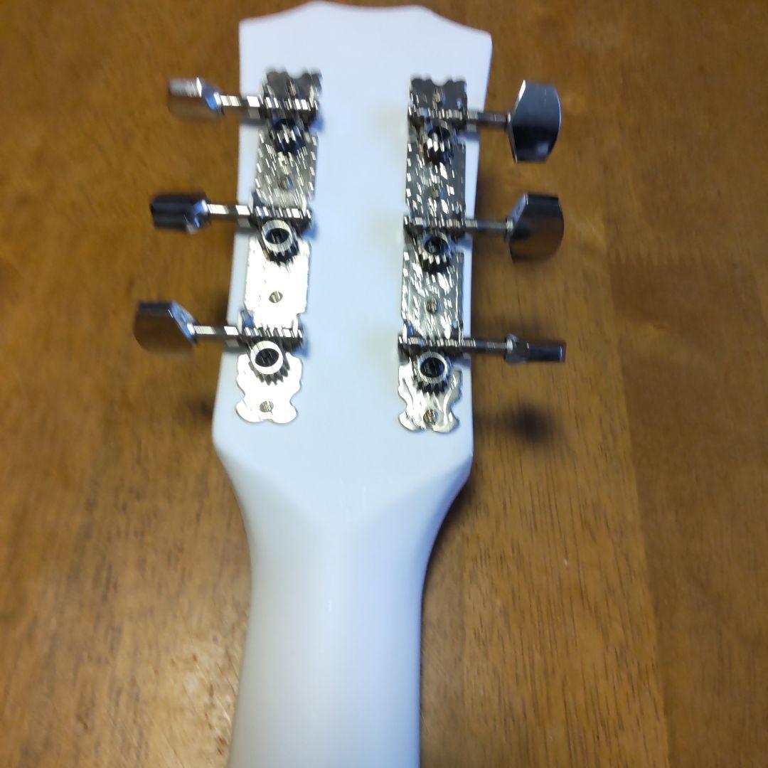 (新品！)ホワイトカッタウェイアコースティックギター