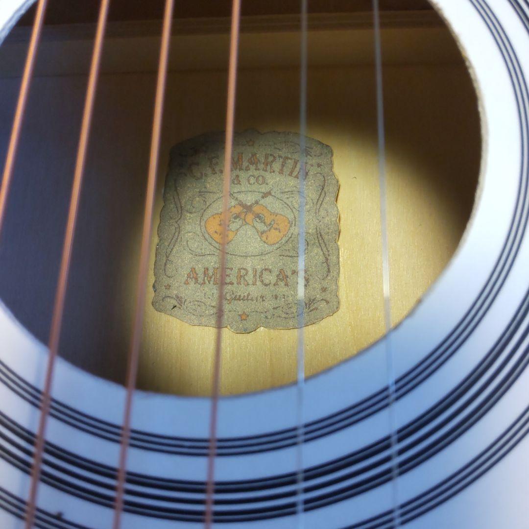 (新品！)ホワイトカッタウェイアコースティックギター