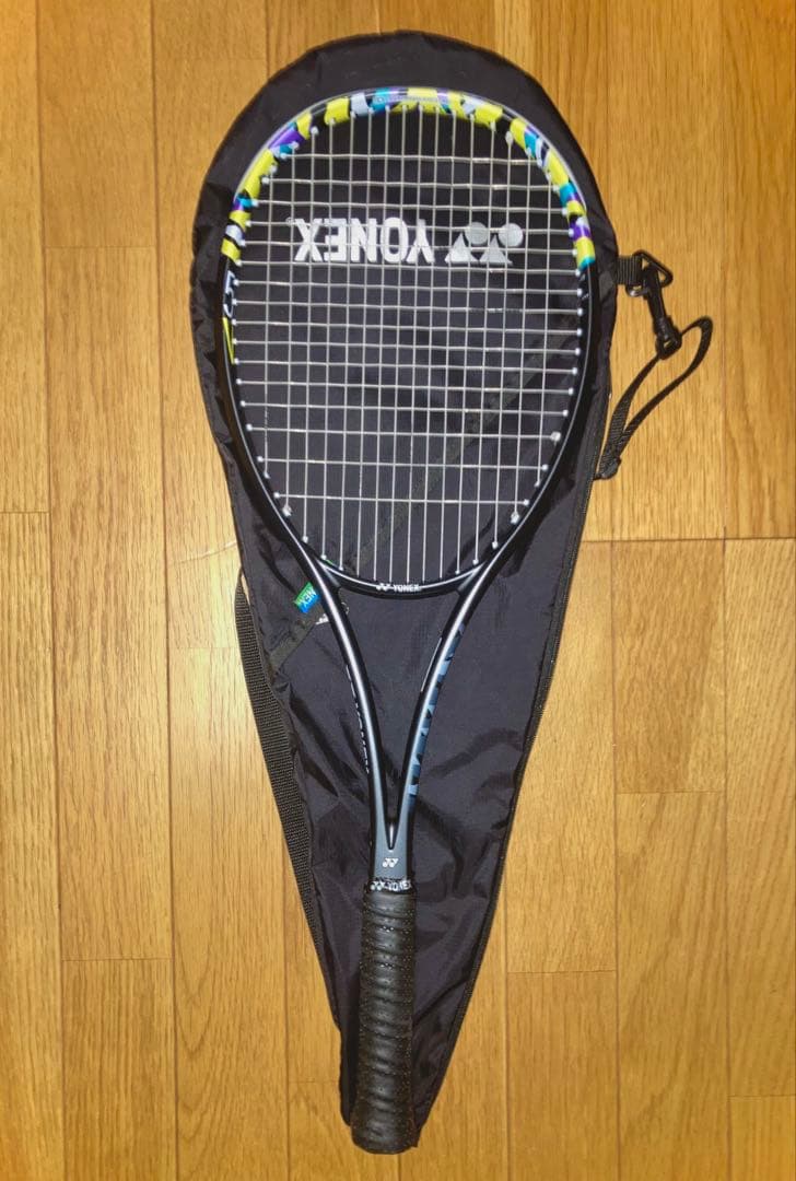 トムトム　軟式用ラケットジオブレイク50V 02GB50V前衛向け