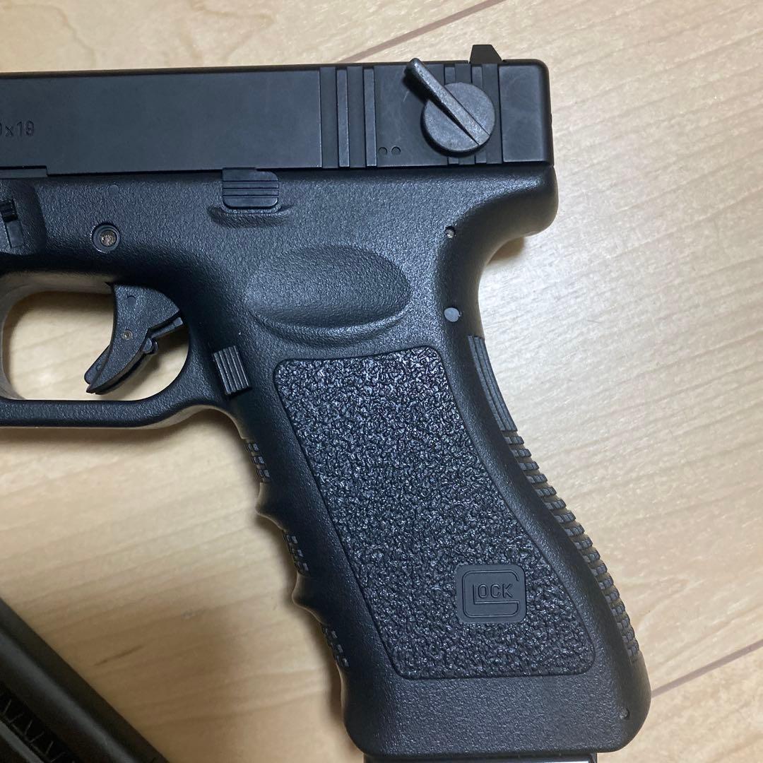 東京マルイ　グロック18c 電動ガン（18歳以上）