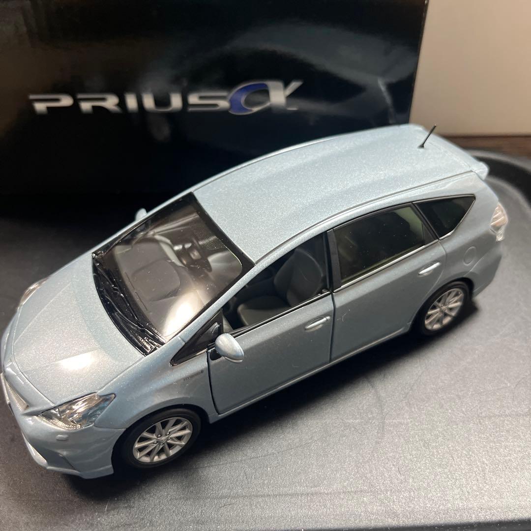 非売品　トヨタ　プリウスα カラーサンプル　クリアーストリームメタリック