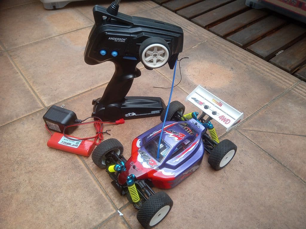 ヨコモ　MB4 1/18 ミニバギー　ラジコン