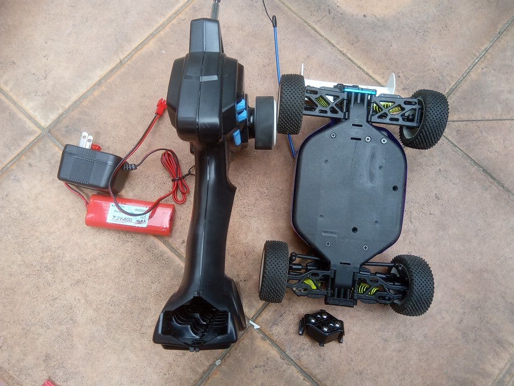 ヨコモ　MB4 1/18 ミニバギー　ラジコン