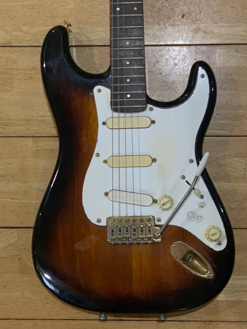 MOON PGM ストラトキャスター